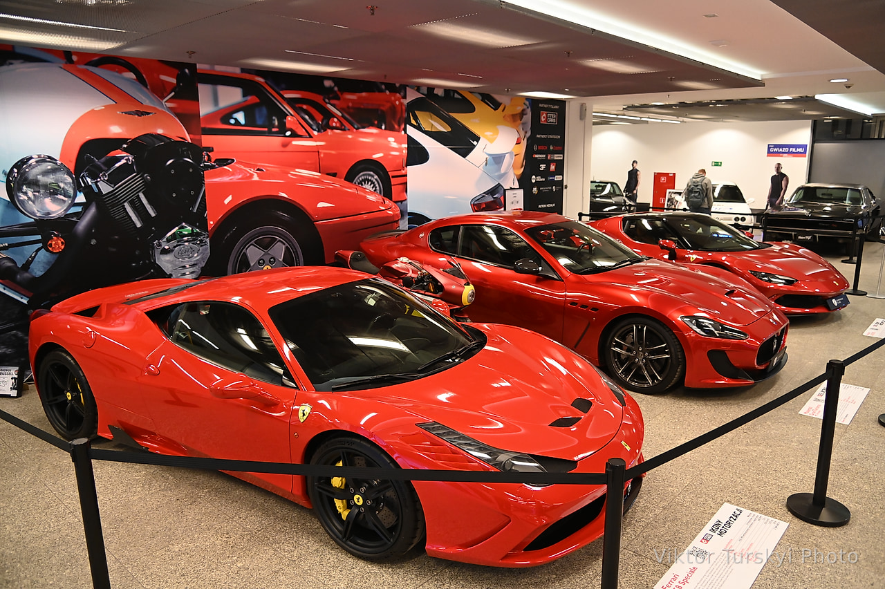 Warsaw Cars Exhibition — photo 17